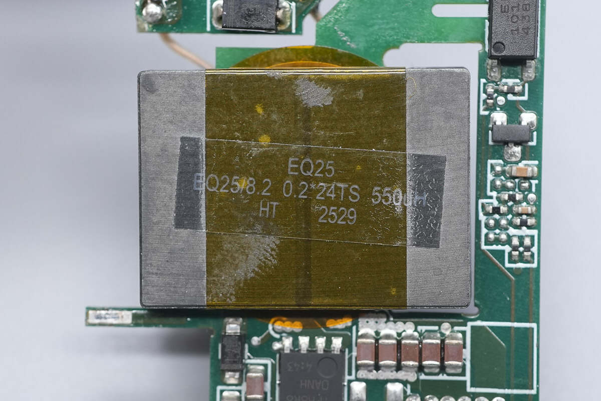 Teardown of Segotep 3200W Titanium-Rated SiC Digital Server Power Supply (CRPS3200W-12V)-Chargerlab
