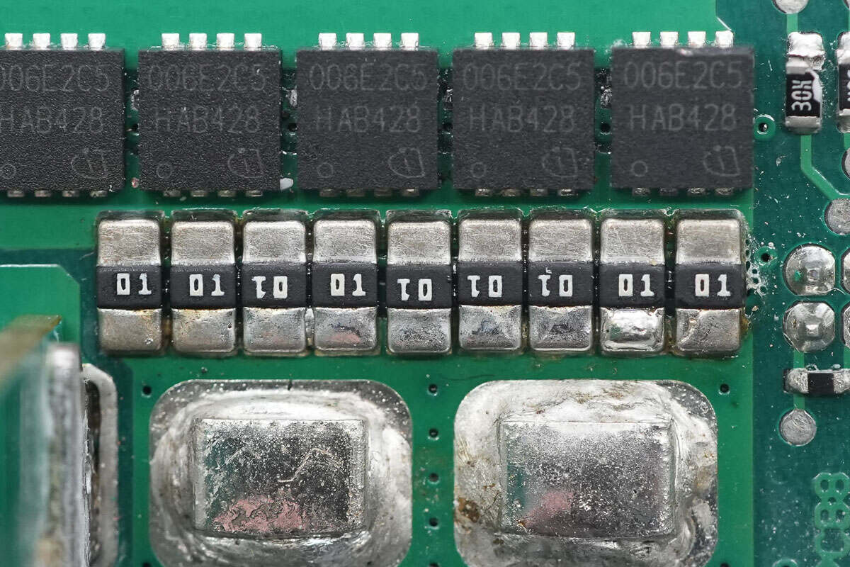 Teardown of Segotep 3200W Titanium-Rated SiC Digital Server Power Supply (CRPS3200W-12V)-Chargerlab