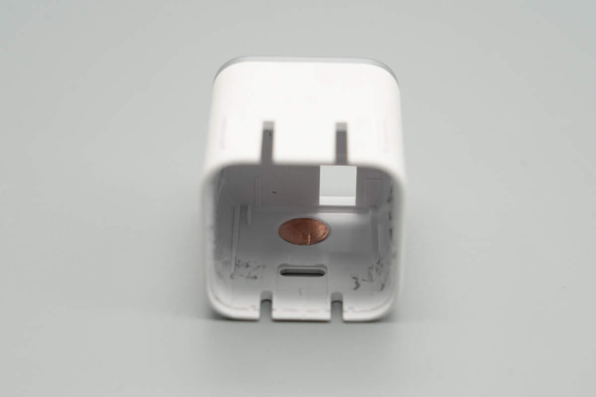 Teardown of Anker Nano 45W GaN Charger with Display (A121D)-Chargerlab