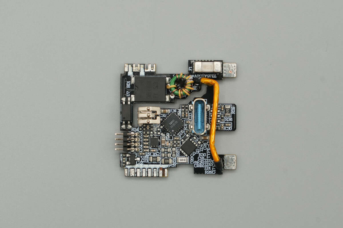 Teardown of Anker Nano 45W GaN Charger with Display (A121D)-Chargerlab