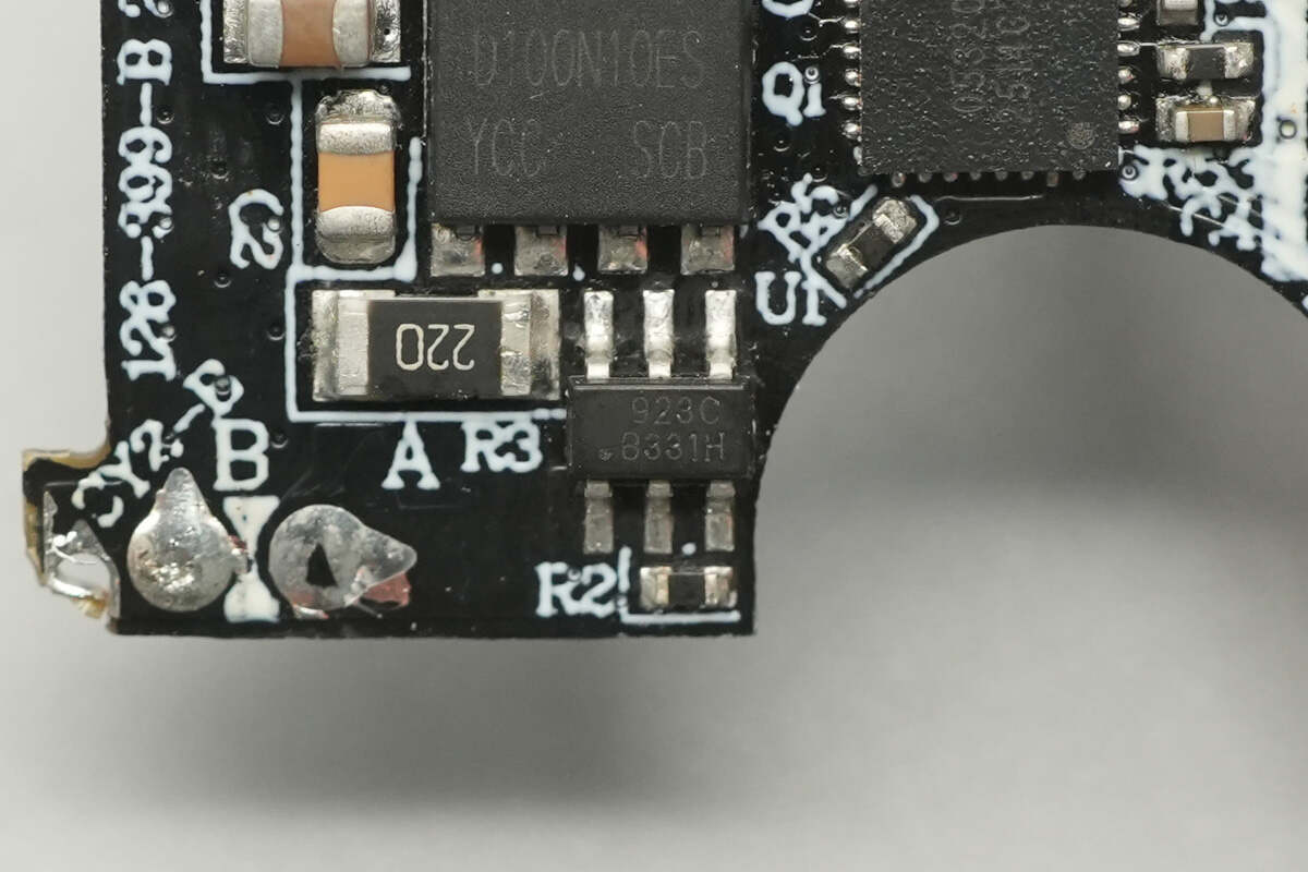 Teardown of Anker Nano 45W GaN Charger with Display (A121D)-Chargerlab