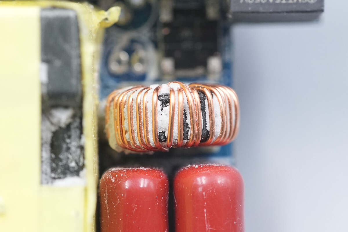 Teardown of ASUS Adol 100W GaN Quick Charger (ADOL AC100-050A)-Chargerlab