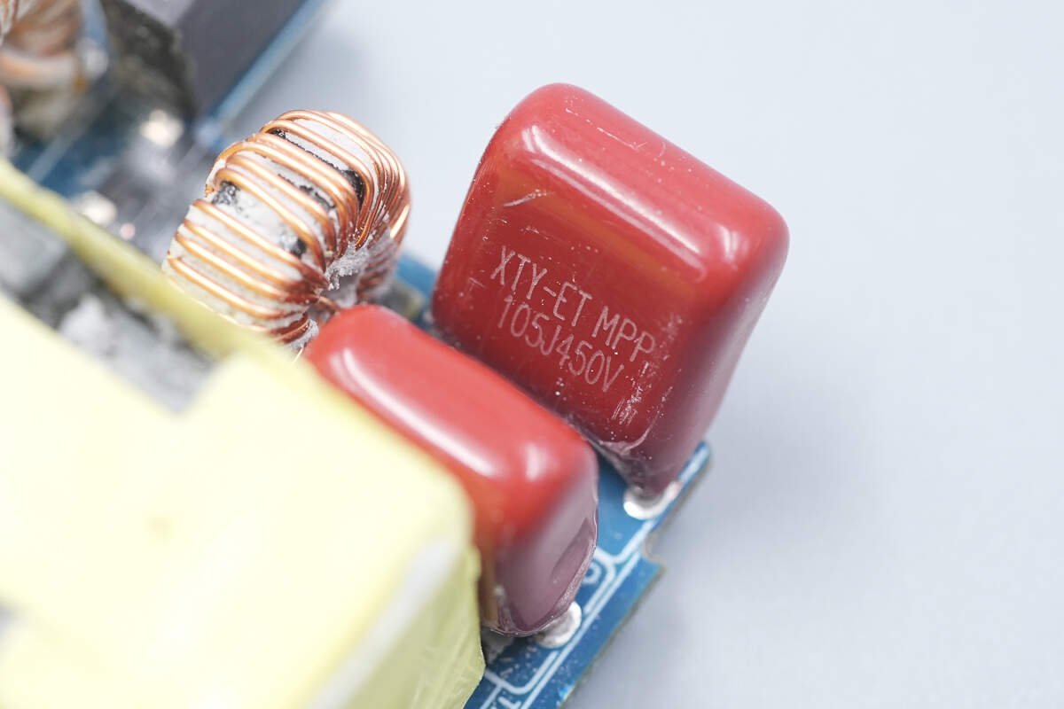 Teardown of ASUS Adol 100W GaN Quick Charger (ADOL AC100-050A)-Chargerlab