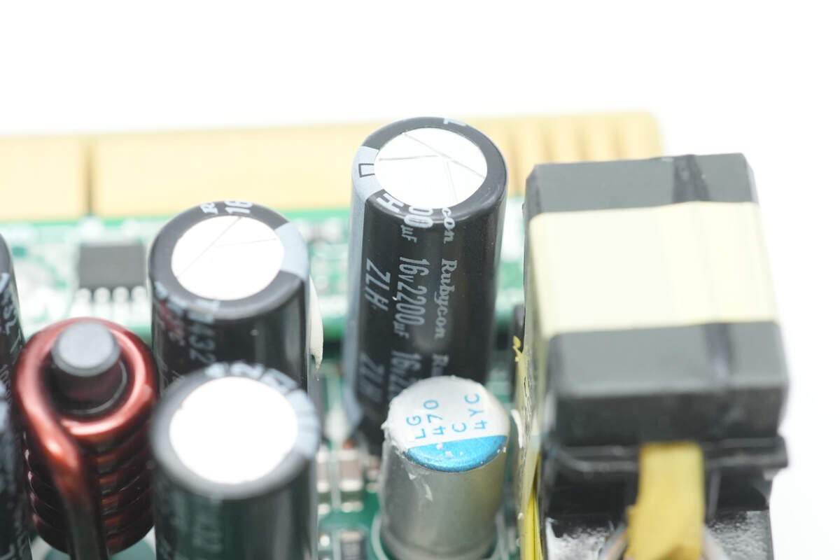 Teardown of Delta 550W SiC Server Power Supply (DPS-550AB-2)-Chargerlab