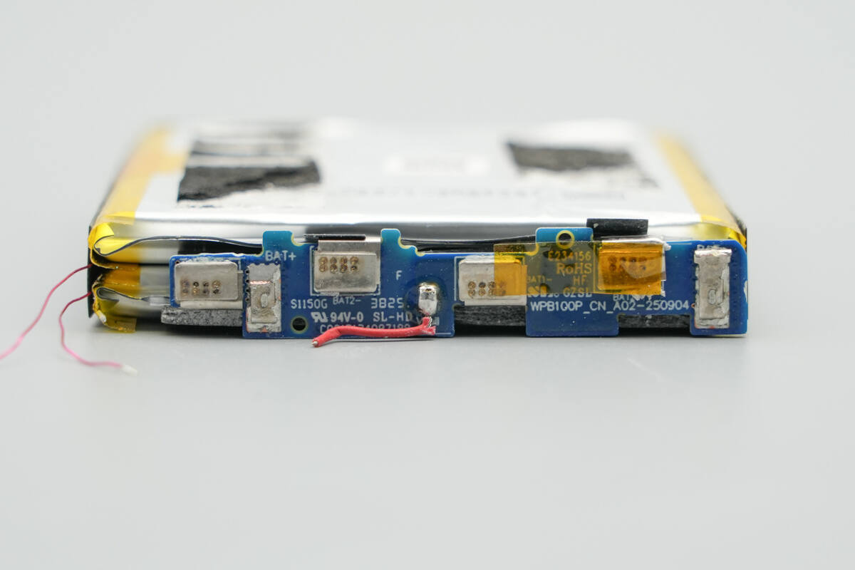 Teardown of CUKTECH 10 Super Magnetic Power Card (WPB100P)-Chargerlab