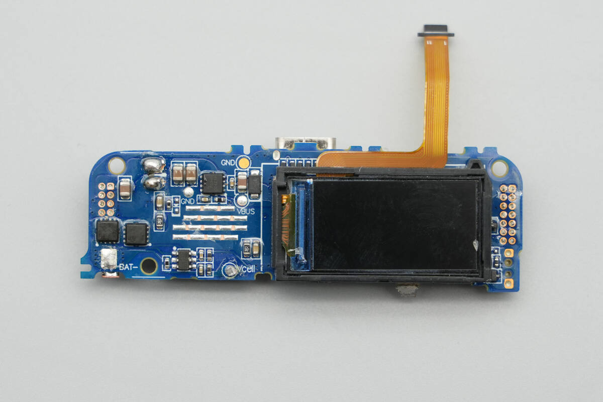Teardown of CUKTECH 10 Super Magnetic Power Card (WPB100P)-Chargerlab