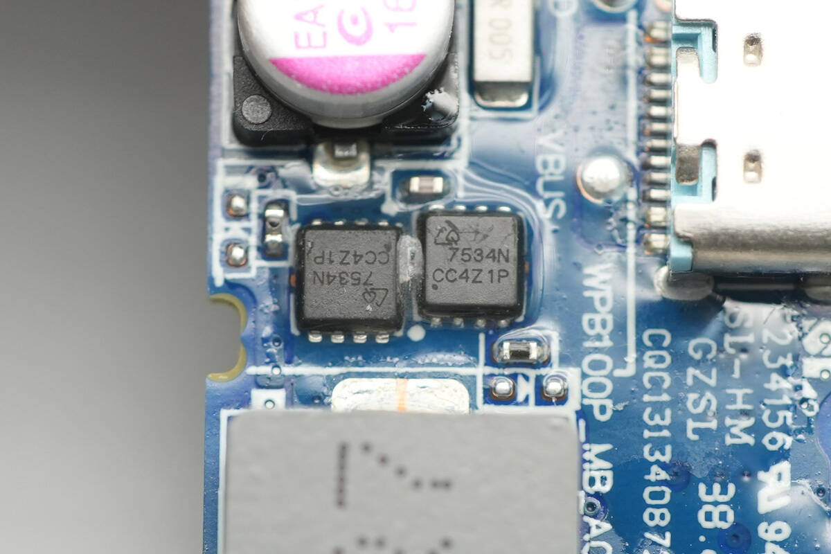 Teardown of CUKTECH 10 Super Magnetic Power Card (WPB100P)-Chargerlab