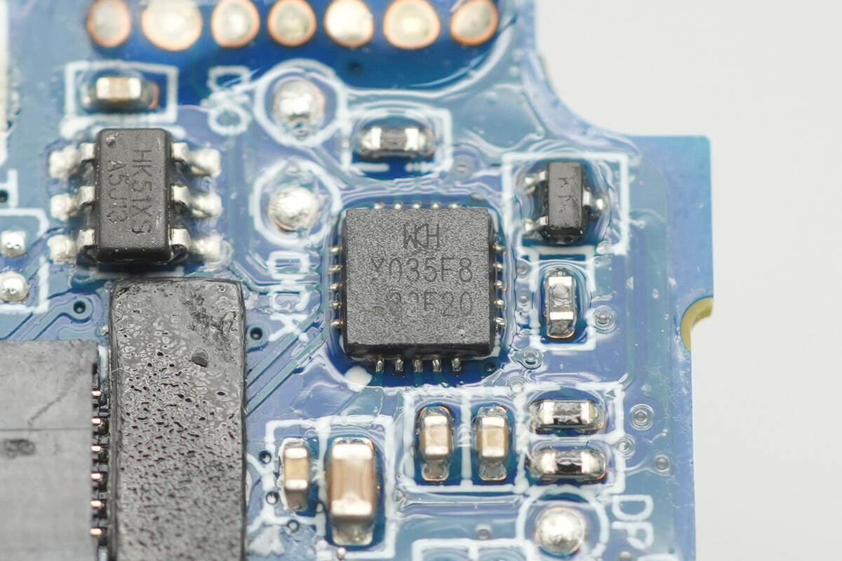 Teardown of CUKTECH 10 Super Magnetic Power Card (WPB100P)-Chargerlab