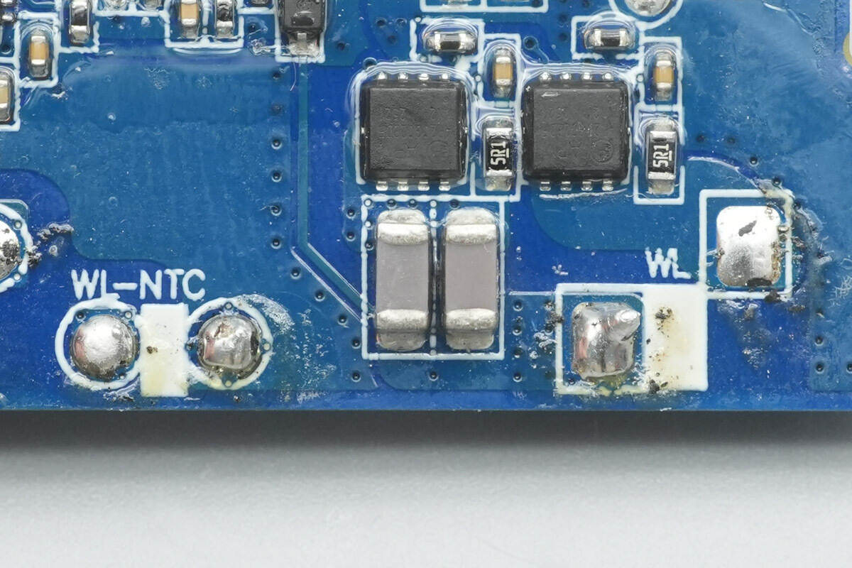 Teardown of CUKTECH 10 Super Magnetic Power Card (WPB100P)-Chargerlab