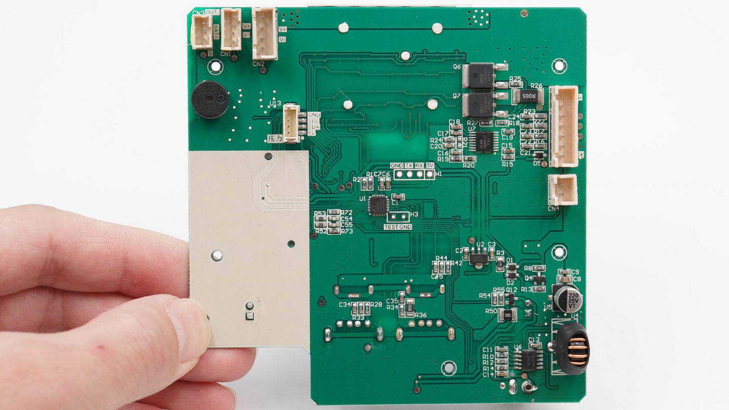 Teardown of Maxcellent Multi-Function Portable Jump Starter-Chargerlab