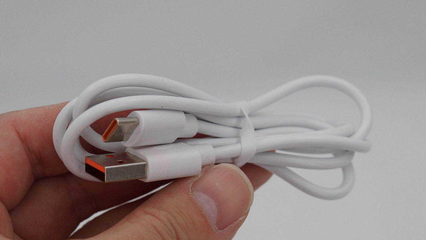 Teardown of Maxcellent Multi-Function Portable Jump Starter-Chargerlab