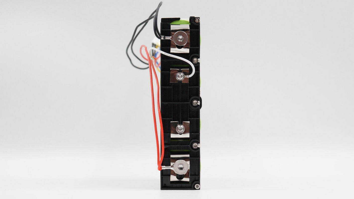 Teardown of Maxcellent Multi-Function Portable Jump Starter-Chargerlab