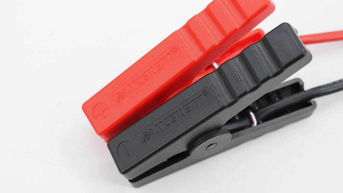 Teardown of Maxcellent Multi-Function Portable Jump Starter-Chargerlab