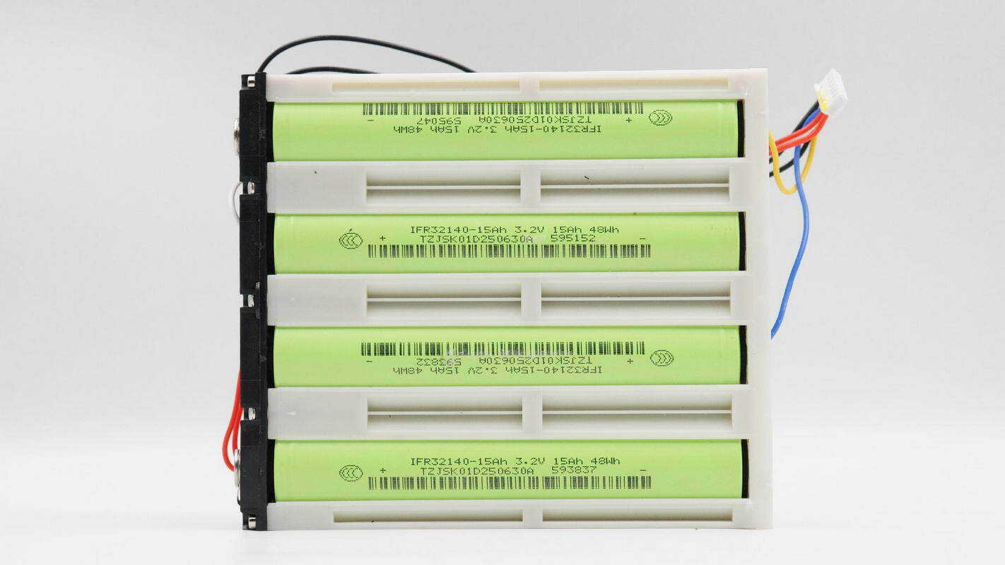 Teardown of Maxcellent Multi-Function Portable Jump Starter-Chargerlab