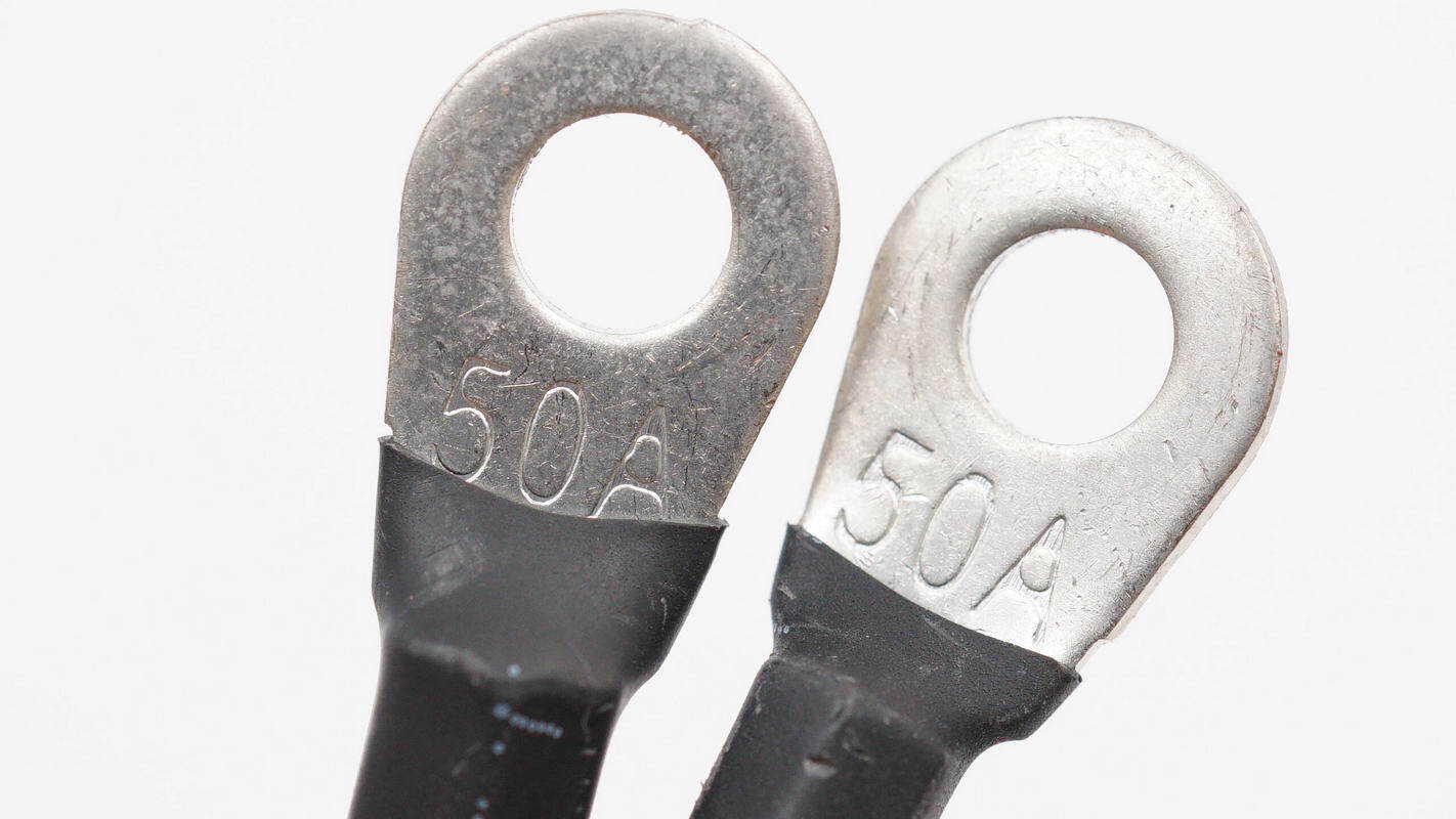 Teardown of Maxcellent Multi-Function Portable Jump Starter-Chargerlab