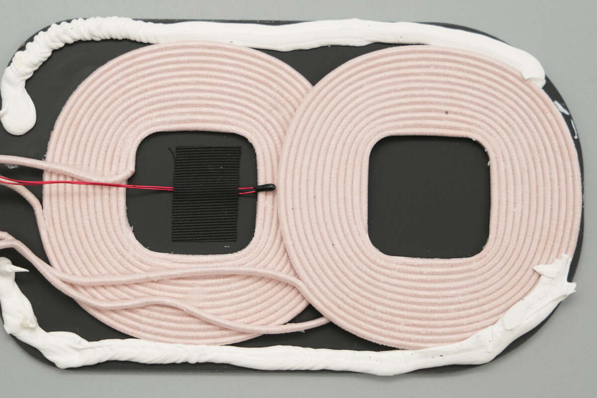 Teardown of RedMagic 80W Air-Cooled Wireless Charging Dock (PA0404)-Chargerlab