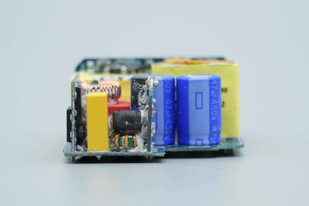 Teardown of ASUS Adol 140W GaN Quick Charger (AC140-020A)-Chargerlab