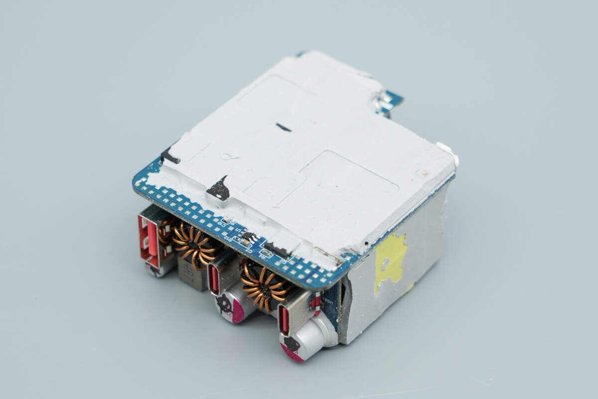 Teardown of ASUS Adol 140W GaN Quick Charger (AC140-020A)-Chargerlab