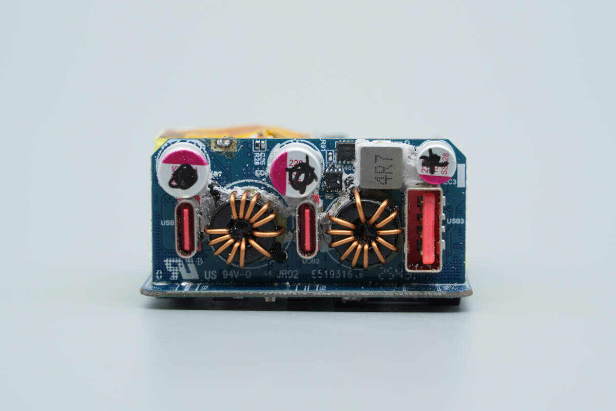 Teardown of ASUS Adol 140W GaN Quick Charger (AC140-020A)-Chargerlab