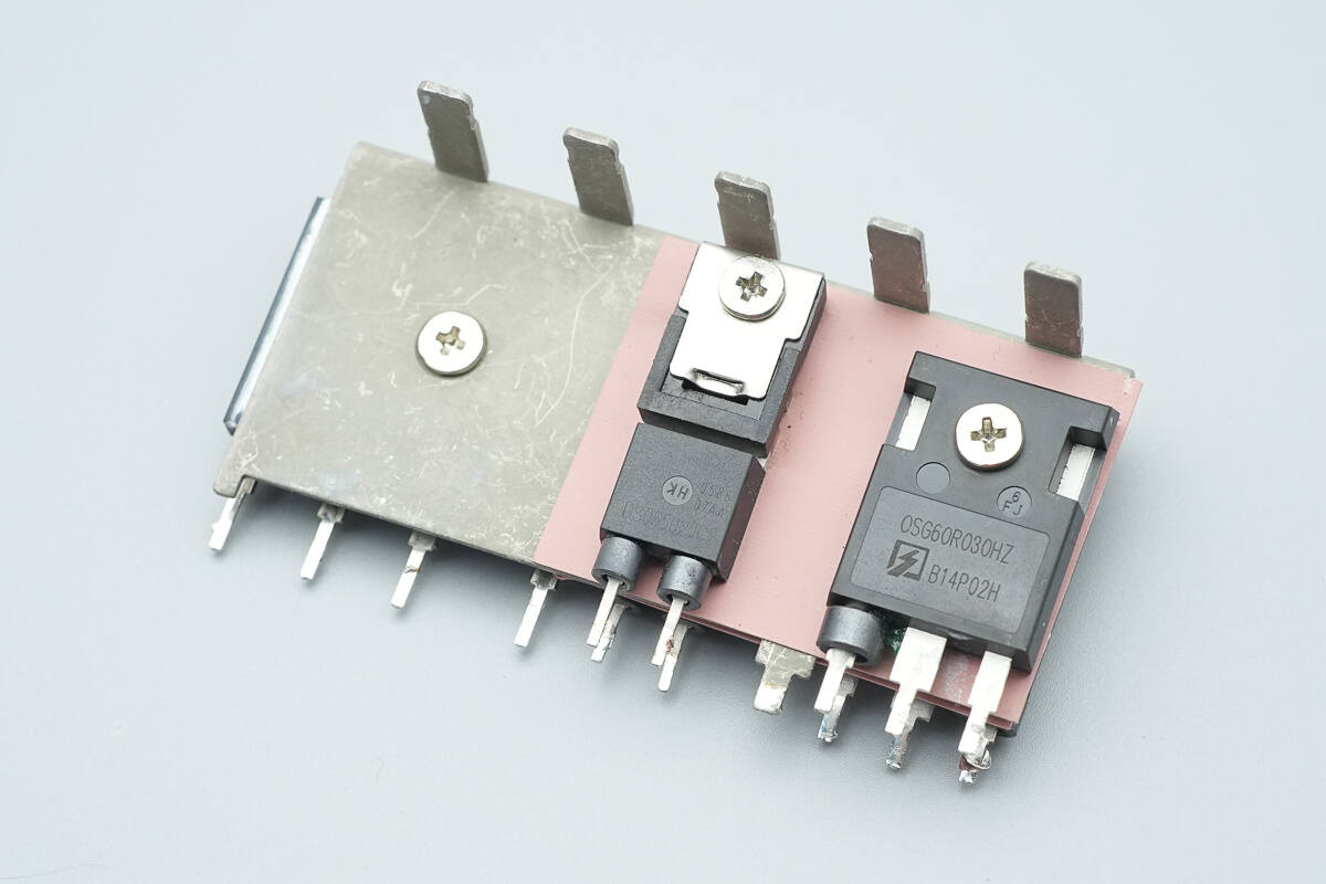 Teardown of Gospower 3000W Switching Power Supply (G1236-3000WNA)-Chargerlab