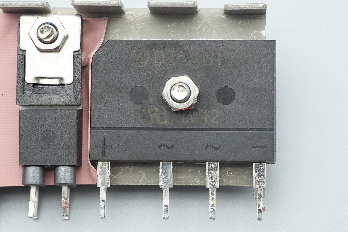 Teardown of Gospower 3000W Switching Power Supply (G1236-3000WNA)-Chargerlab