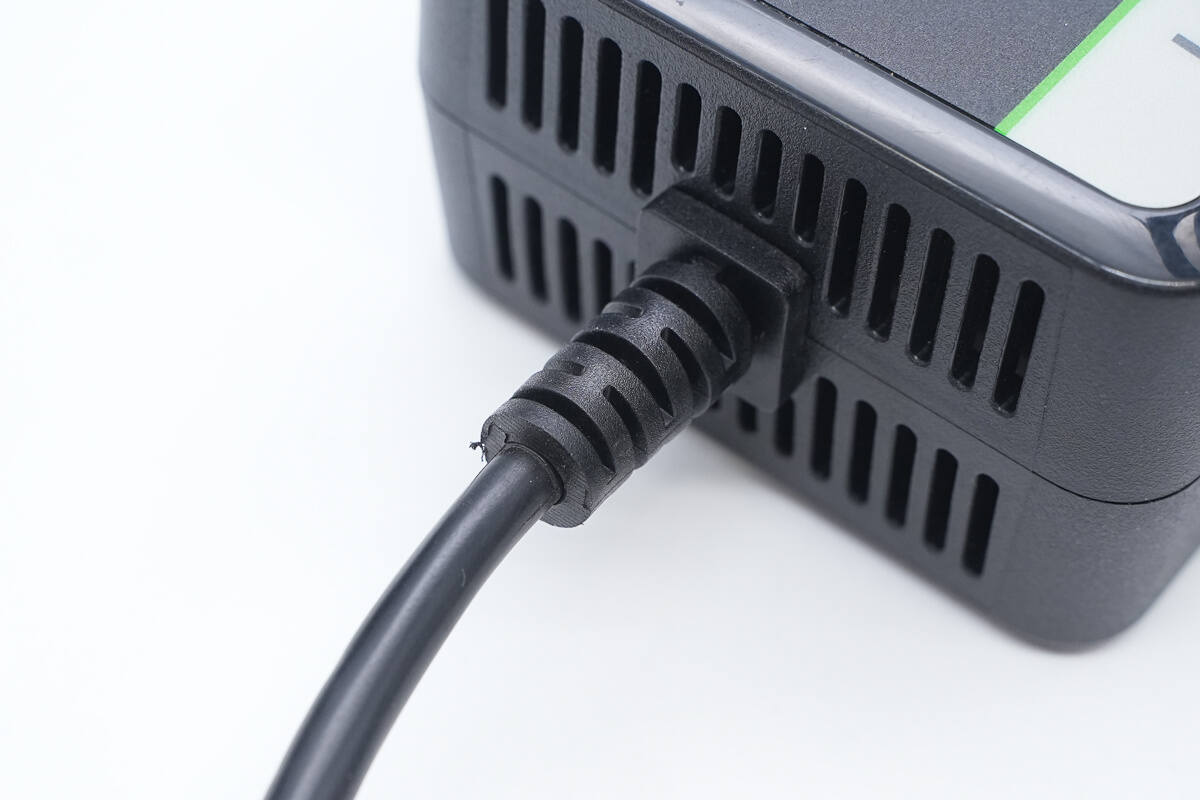 Teardown of NIU 280W E-bike Charger (DZL482015N)-Chargerlab