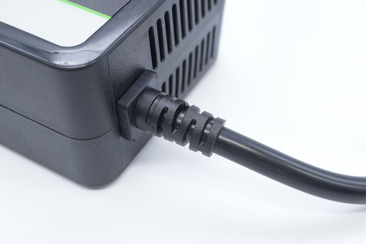 Teardown of NIU 280W E-bike Charger (DZL482015N)-Chargerlab