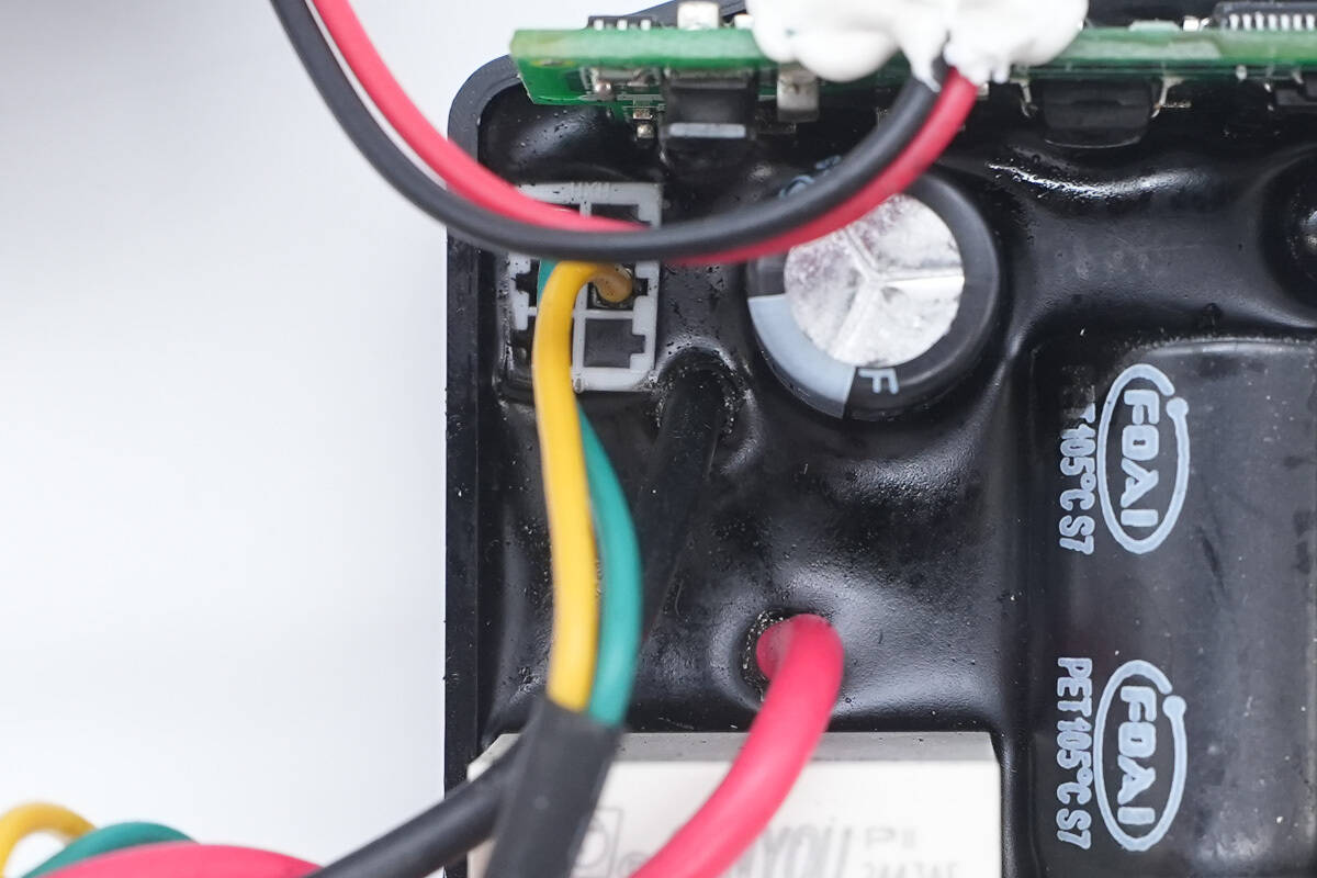 Teardown of NIU 280W E-bike Charger (DZL482015N)-Chargerlab