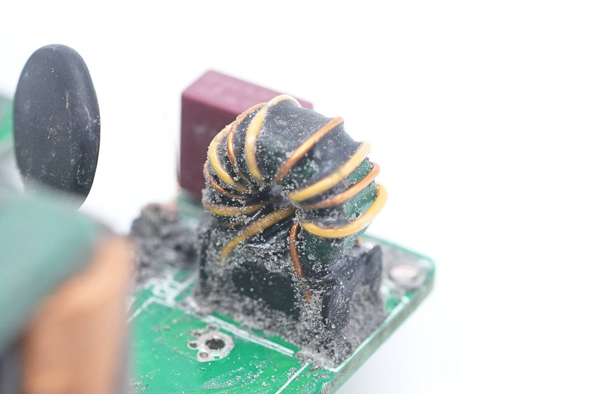 Teardown of NIU 280W E-bike Charger (DZL482015N)-Chargerlab