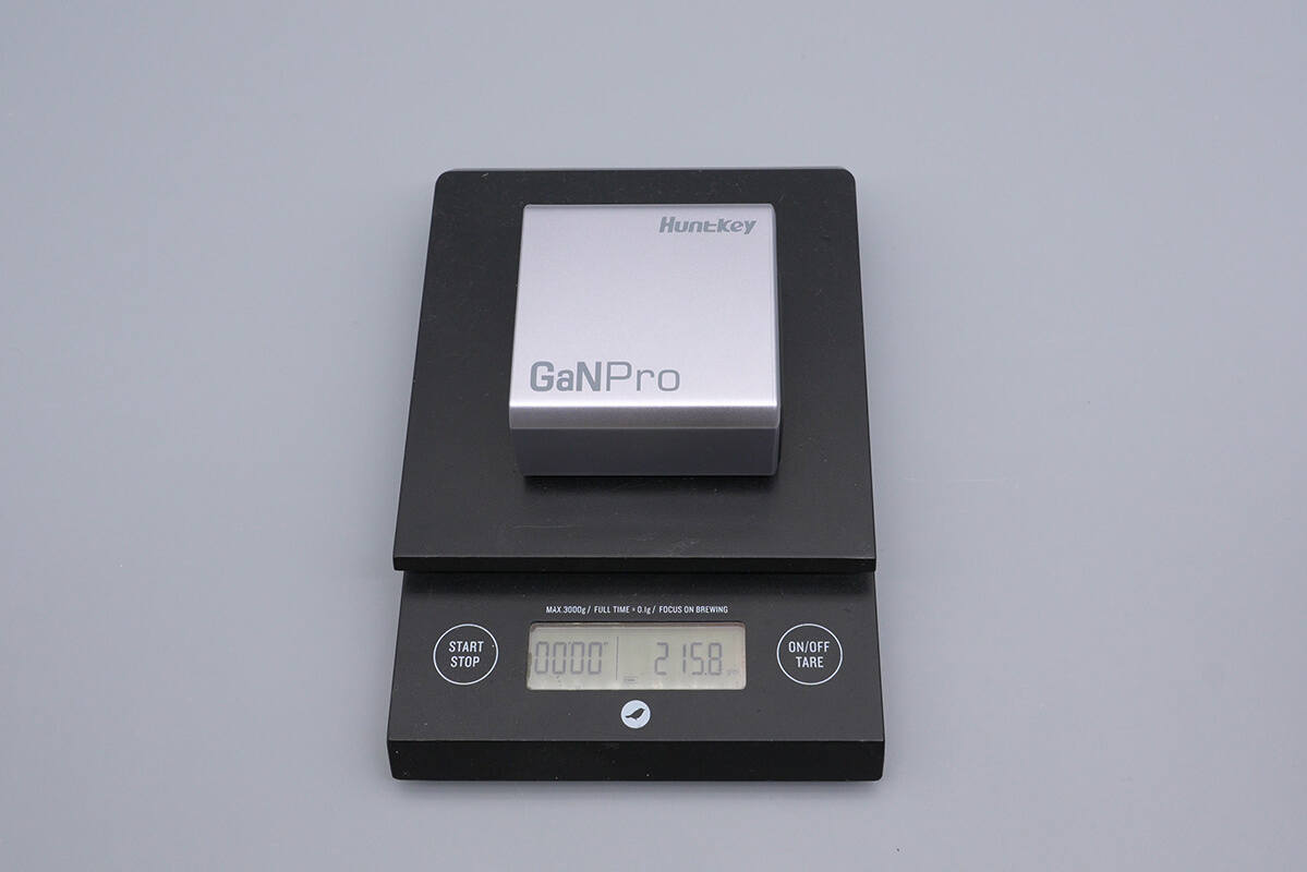 Teardown of Huntkey 140W GaN Charger (HKC14028050-0B1)-Chargerlab