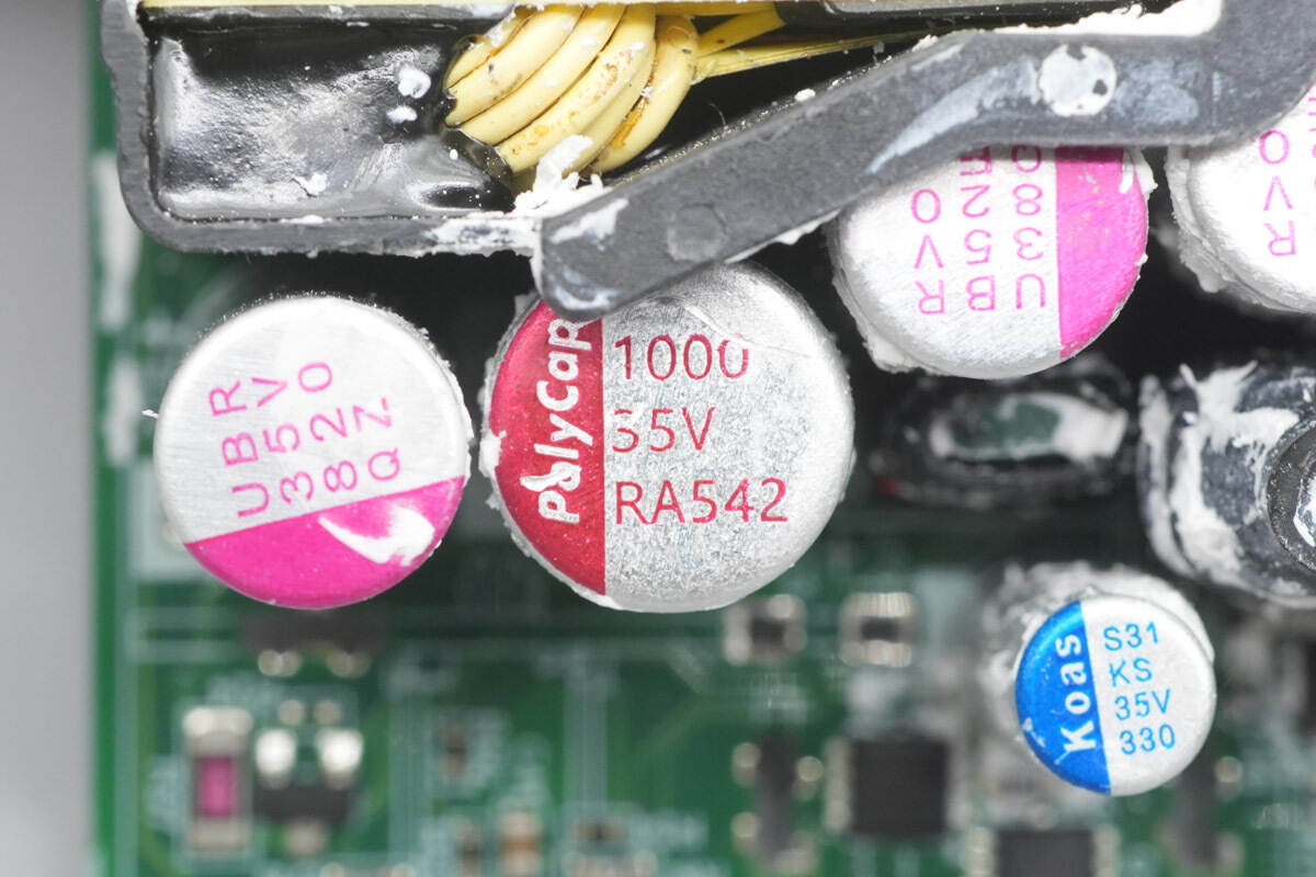 Teardown of Huntkey 140W GaN Charger (HKC14028050-0B1)-Chargerlab