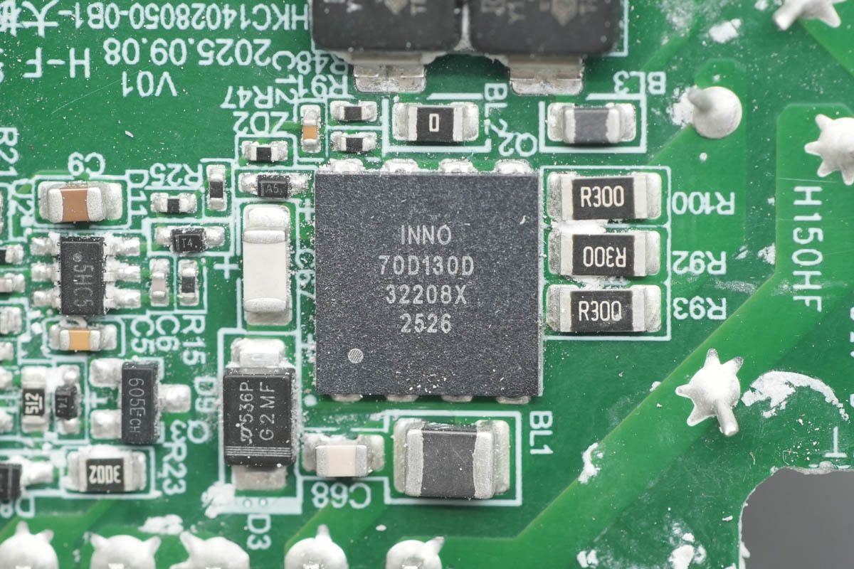 Teardown of Huntkey 140W GaN Charger (HKC14028050-0B1)-Chargerlab