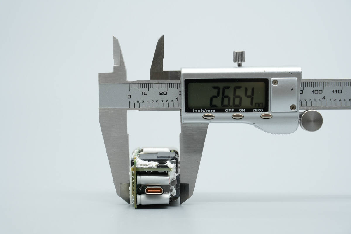 Teardown of Huawei SuperCharge 66W GaN Charger for Mate 80 (HW-110600C05)-Chargerlab