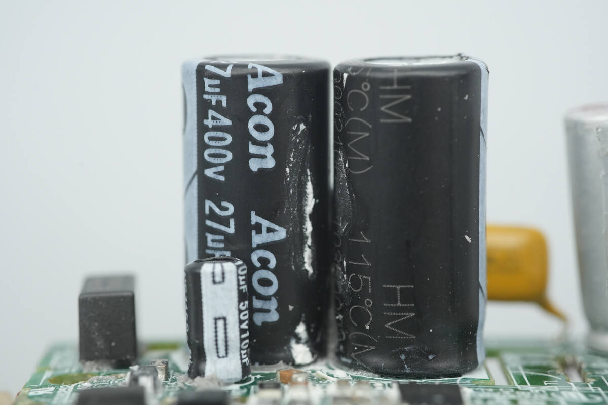 Teardown of Huawei SuperCharge 66W GaN Charger for Mate 80 (HW-110600C05)-Chargerlab