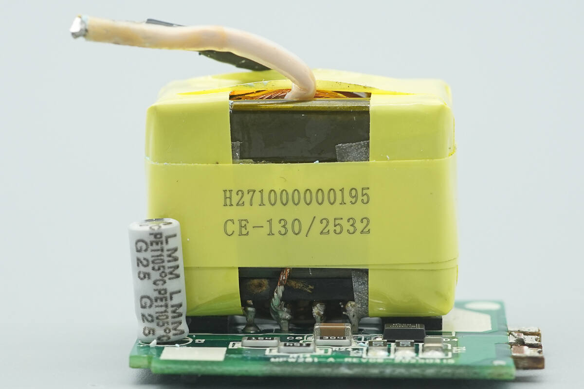 Teardown of Belkin BoostCharge Pro Dual USB-C 67W GaN Wall Charger (WCH020yz)-Chargerlab