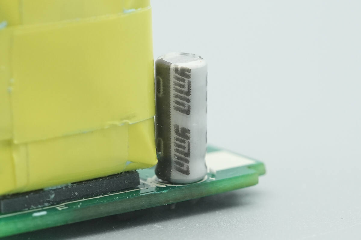 Teardown of Belkin BoostCharge Pro Dual USB-C 67W GaN Wall Charger (WCH020yz)-Chargerlab