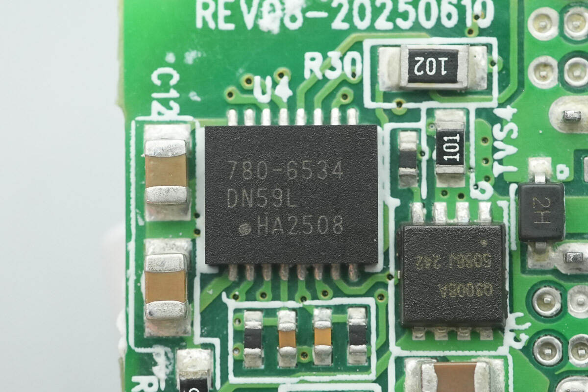 Teardown of Belkin BoostCharge Pro Dual USB-C 67W GaN Wall Charger (WCH020yz)-Chargerlab