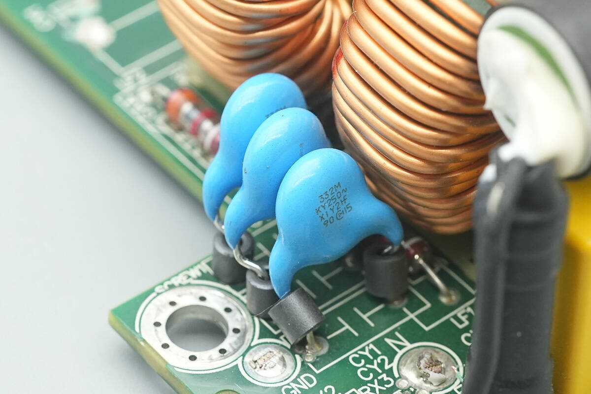 Teardown of GreatWall 3000W Platinum CRPS Power Supply (GW-CRPS3000L5R)-Chargerlab