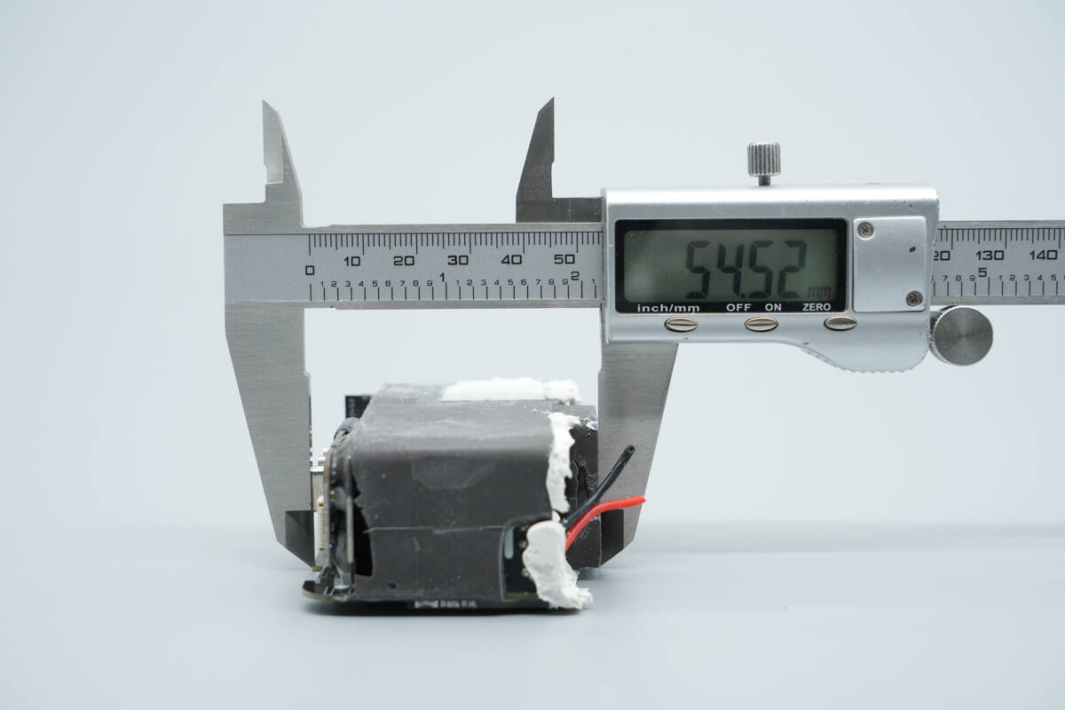 Teardown of Baseus PicoGo AH11 140W GaN Fast Charger (E01207)-Chargerlab