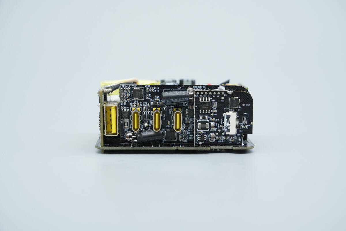 Teardown of Baseus PicoGo AH11 140W GaN Fast Charger (E01207)-Chargerlab