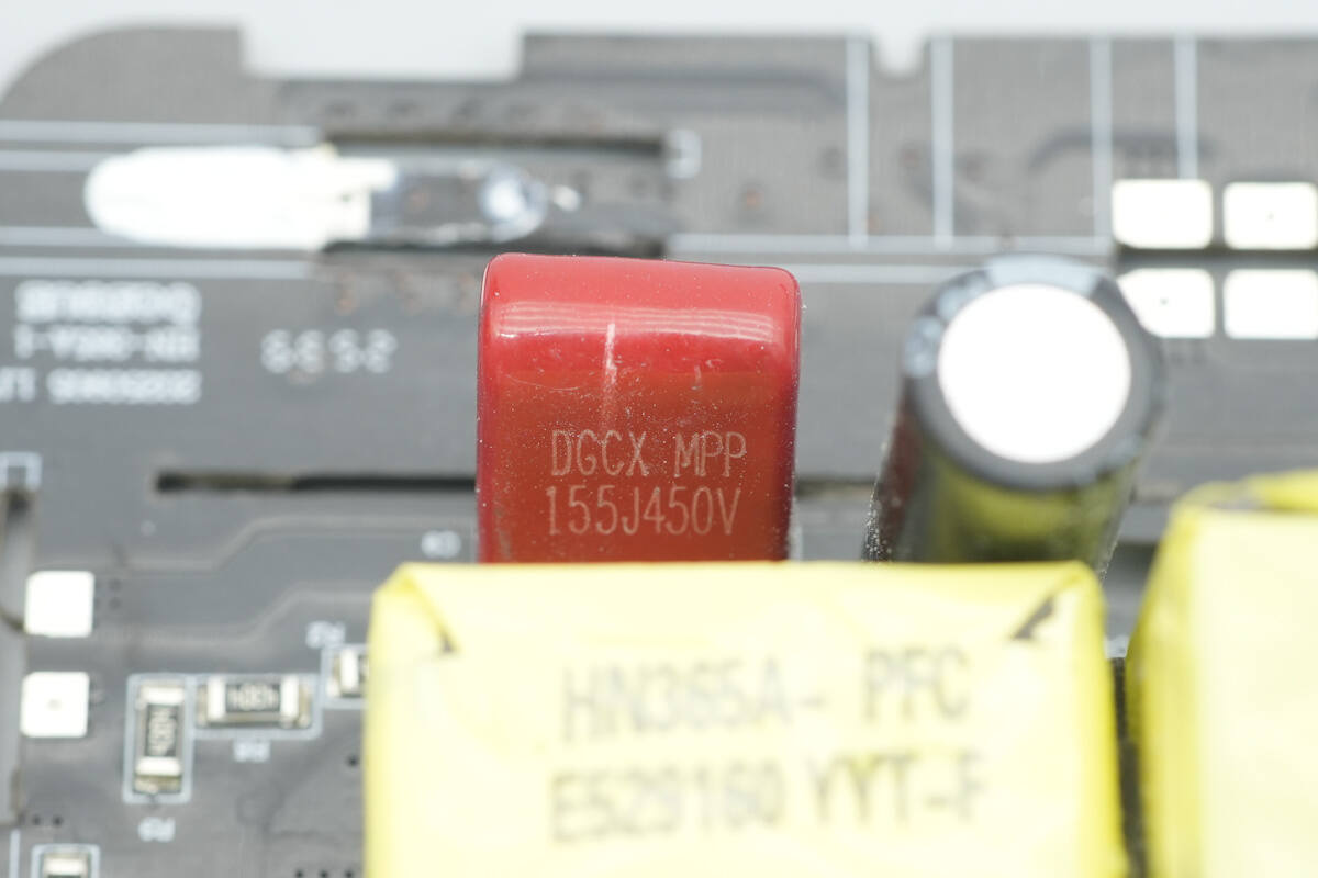 Teardown of Baseus PicoGo AH11 140W GaN Fast Charger (E01207)-Chargerlab