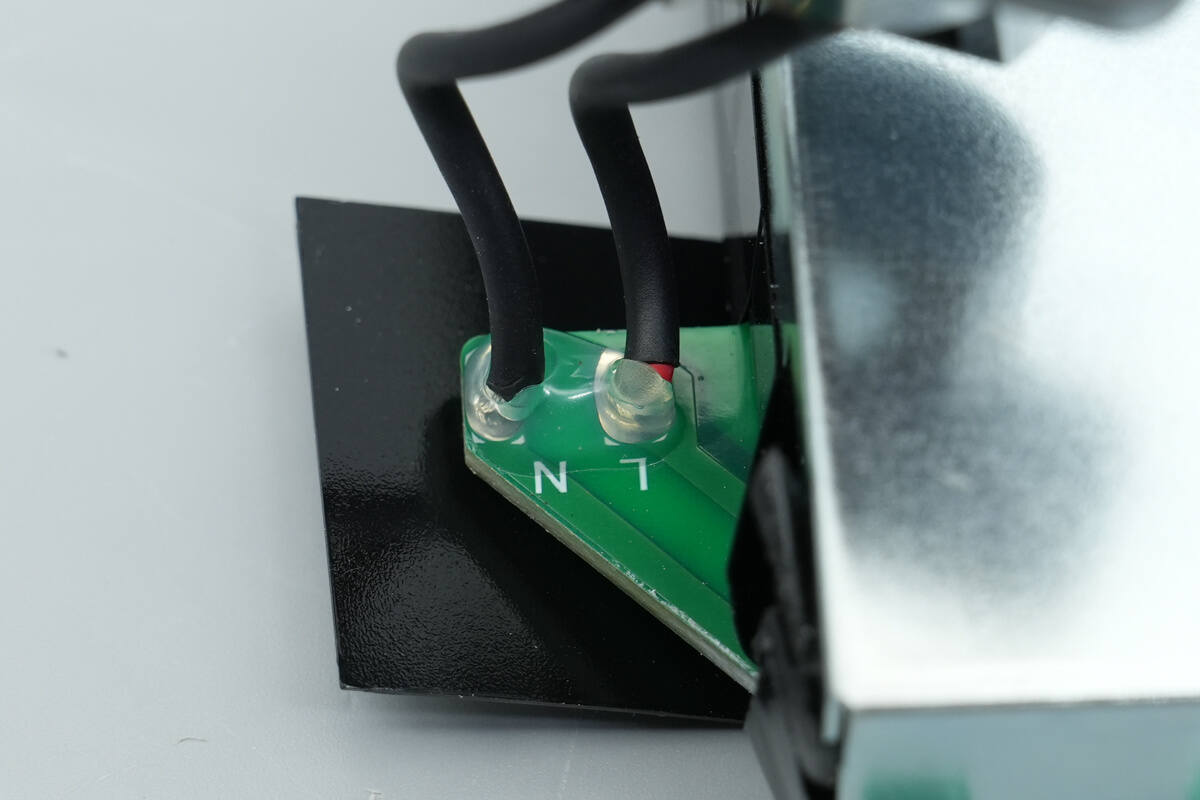 Teardown of Anker Prime 14-in-1 Docking Station (A83B3) – Black Myth: Wukong Edition-Chargerlab