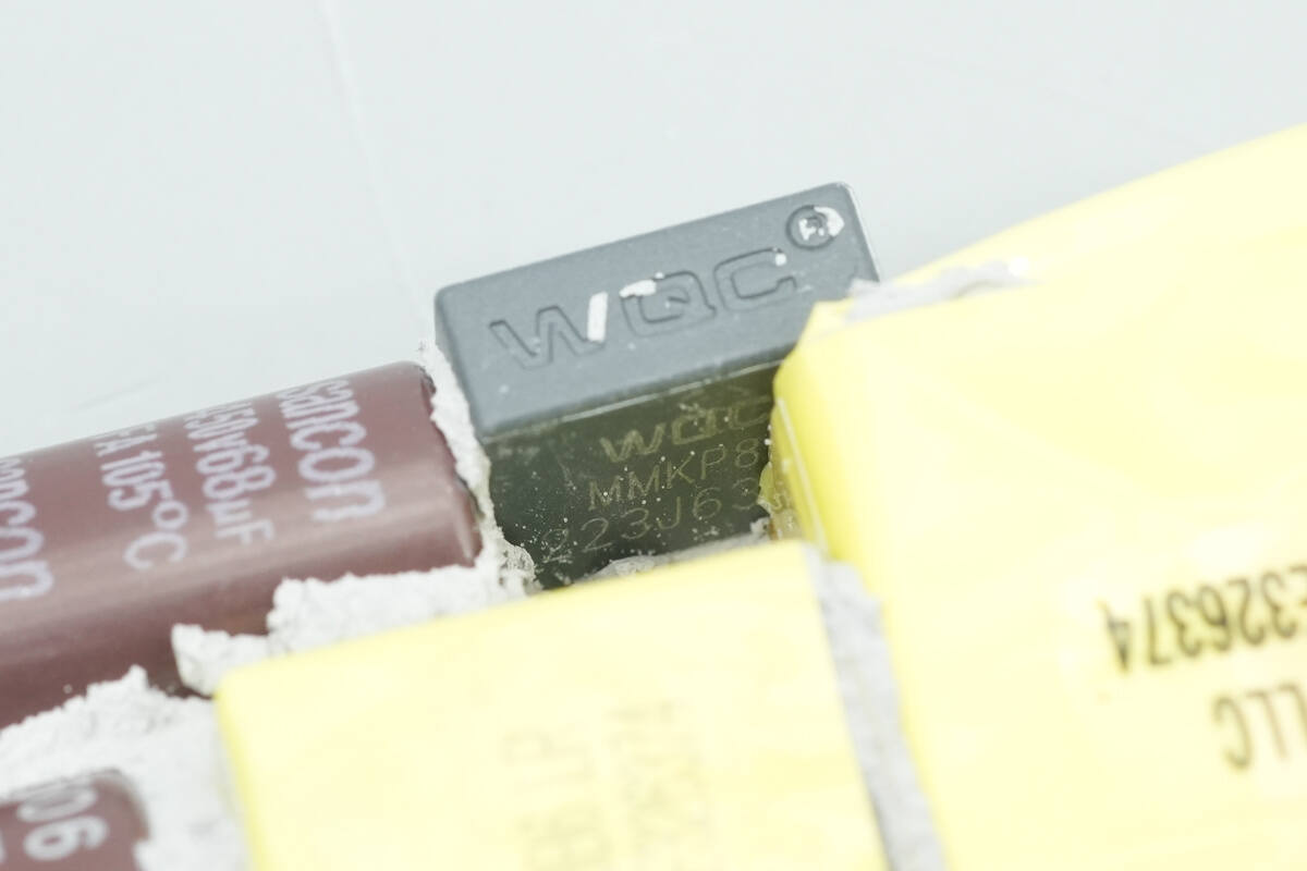 Teardown of Anker Prime 14-in-1 Docking Station (A83B3) – Black Myth: Wukong Edition-Chargerlab