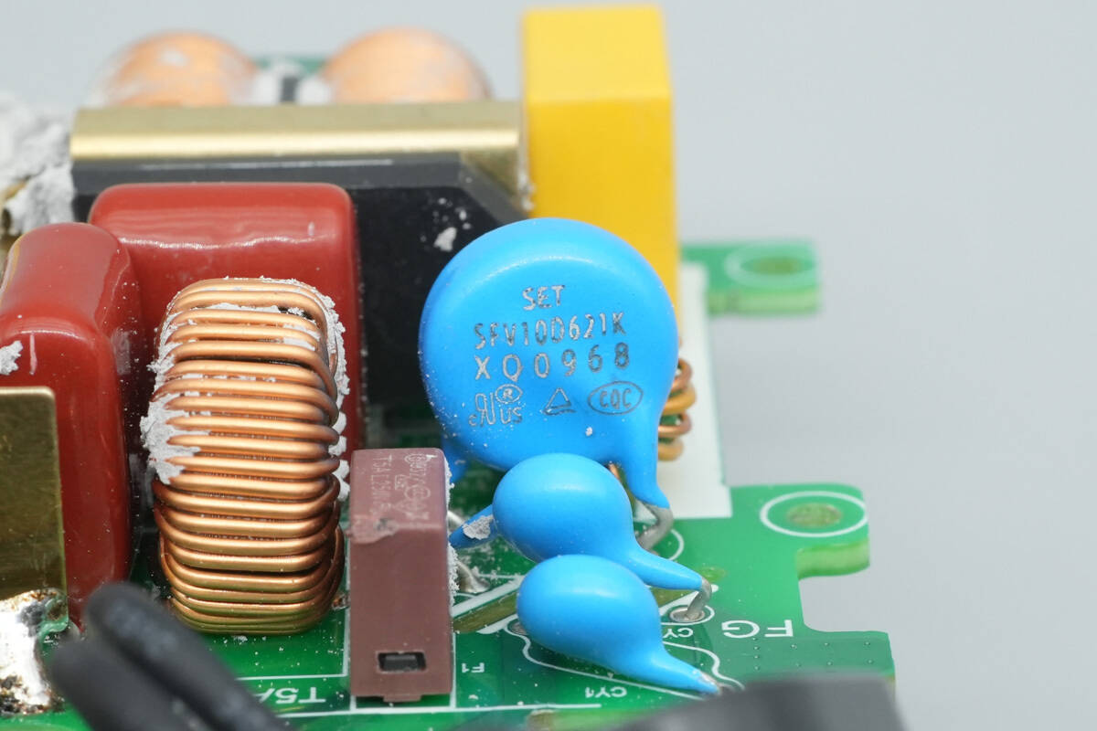 Teardown of Anker Prime 14-in-1 Docking Station (A83B3) – Black Myth: Wukong Edition-Chargerlab