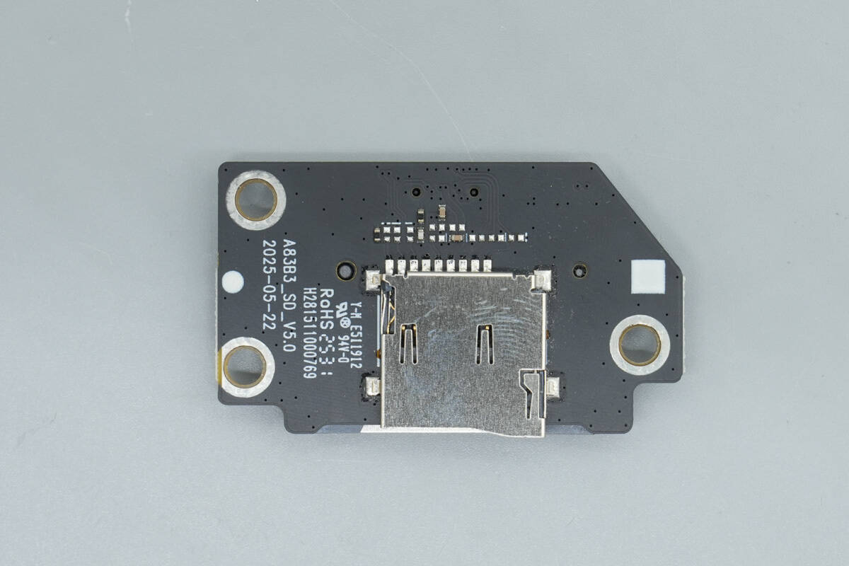 Teardown of Anker Prime 14-in-1 Docking Station (A83B3) – Black Myth: Wukong Edition-Chargerlab