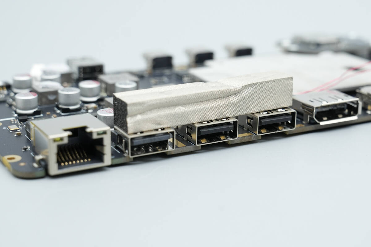 Teardown of Anker Prime 14-in-1 Docking Station (A83B3) – Black Myth: Wukong Edition-Chargerlab