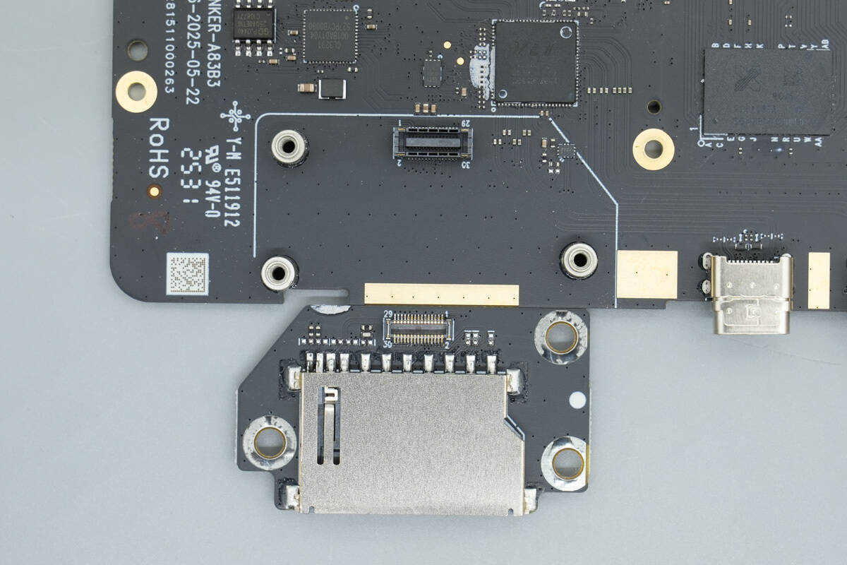 Teardown of Anker Prime 14-in-1 Docking Station (A83B3) – Black Myth: Wukong Edition-Chargerlab