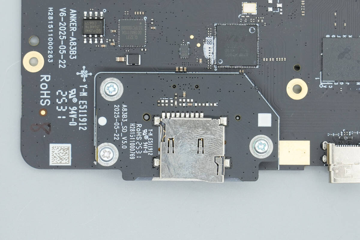 Teardown of Anker Prime 14-in-1 Docking Station (A83B3) – Black Myth: Wukong Edition-Chargerlab