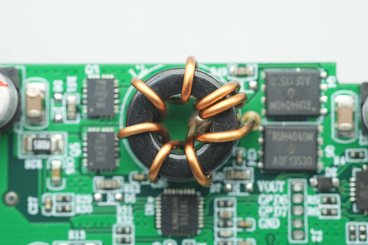 Teardown of Baseus T-Space 3rd Generation 60W GaN Charger Dock for Tesla (BS-TS017)-Chargerlab