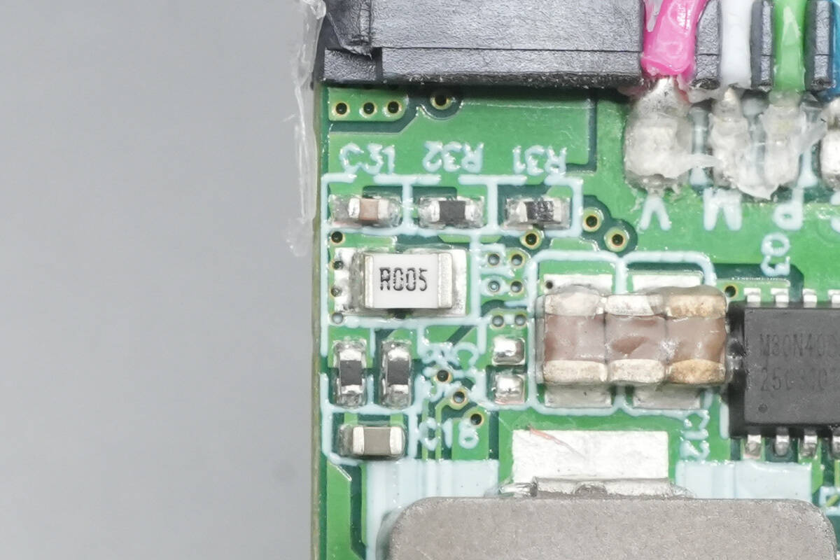 Teardown of Belkin BoostCharge Pro 140W Braided USB-C to Dual USB-C Cable (CAC004)-Chargerlab